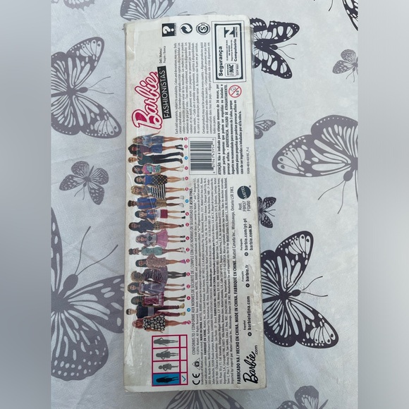 Barbie Fashionistas #21 Pretty in Python Petite Doll - Picture 8 of 9